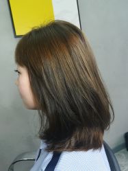 -变画·发型STUDIO