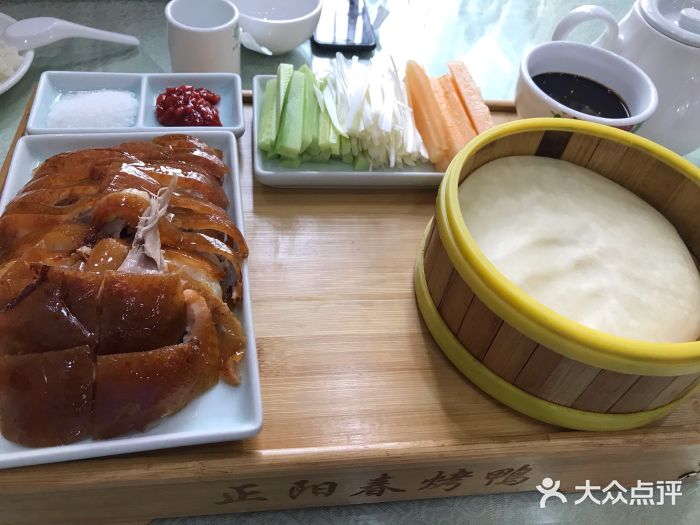 正阳春鸭子楼(双港店)正阳春精品烤鸭图片