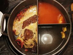 -热火朝天鲜切牛肉火锅(南强街巷店)