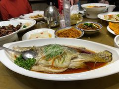 -宝鸡宴会中心艳阳天(公园路店)