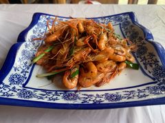 油爆小河虾-邱记私房菜·十八年本地菜