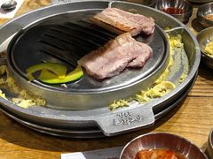 刀削五花肉-姜虎东白丁烤肉(苏州中心店)