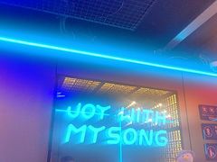 -唱吧麦颂KTV(西单华威潮铺街店)