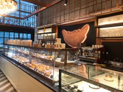 面包甜点陈列柜-牛角村(大族广场店)