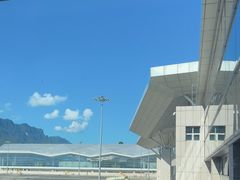 -张家界荷花国际机场