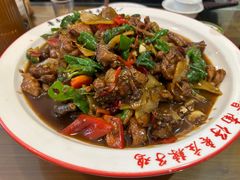 -鲁南仔·滕州炒鸡(经三路店)