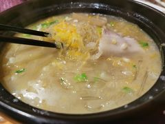 -聚首堂·特色小吃·肘子(什刹海德胜门店)