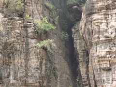 -龙潭大峡谷