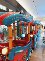 -卡通尼乐园(五彩世界店)