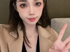 -维纳斯化妆摄影学校