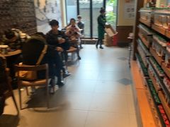 大堂-星巴克臻选(成都宽窄巷子店)