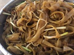 干炒牛河-张记旺角食街(动物园店)