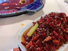 -何师傅美蛙鱼头(汉街店)
