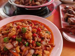 -大众跷脚牛肉馆·非遗传承单位(峨眉山店)