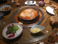 -亮欢寨酸汤鱼(沙冲路店)