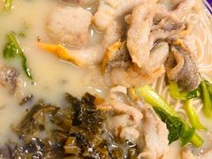 -明呈黄鱼面馆(斜土路店)