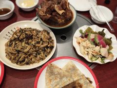 -聚首堂·特色小吃·肘子(什刹海德胜门店)