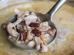 -谢云贵清香水煮鸡(总店)