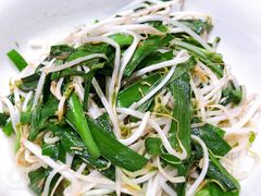 韭菜豆芽-费大厨辣椒炒肉(万家丽一店)