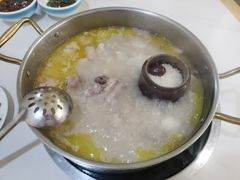 -朴小妹人参鸡汤火锅(长白山万达店)