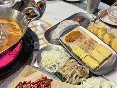 -由衷贵州酸汤牛肉火锅(新桥店)