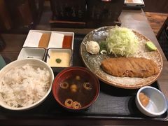 -牛かつもと村(原宿店)