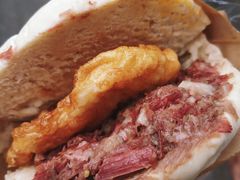 特色腊牛肉夹馍-老马家马蓉蛋菜夹馍·腊牛肉夹馍(回民街店)