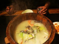 -秋语木桶鱼.酸菜鱼(开发区火车站店)