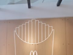-麦当劳(北亭广场分店)