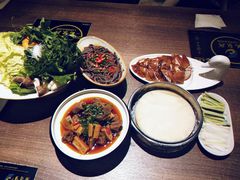 -龙聚德北京烤鸭(沙坪坝华宇A馆店)