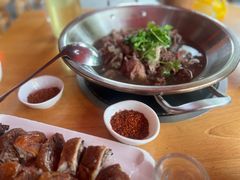 -大众跷脚牛肉馆·非遗传承单位(峨眉山店)