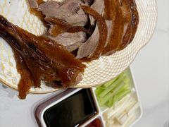 -梅利汴京烤鸭•开封豫菜地标店(东大街店)