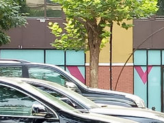 -蓝色港湾停车场