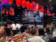 -VIVA·百人年会团建篮球场轰趴馆