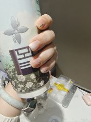 -甲·铺轻奢美甲美睫