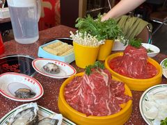 -四囍码头海鲜烧烤自助火锅(外滩南京东路悦荟广场店)