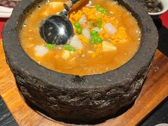 招牌石锅海胆豆腐-锦楼·臻选新杭帮(杭州中心店)