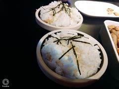 -西街夜油条·麻团包乌饭