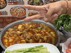 -彭记铁锅肥肠(东四总店)