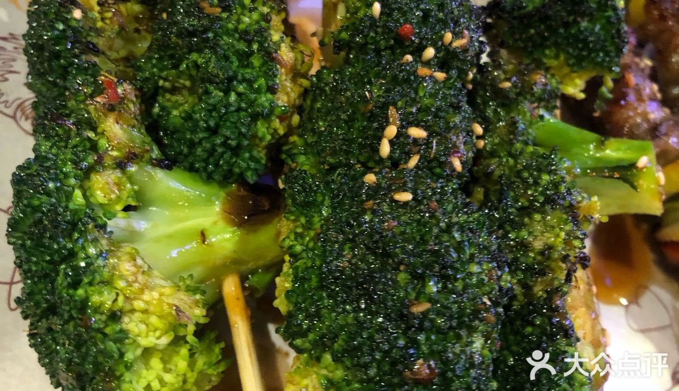 朋友拉着来的，据她说是从南锣鼓巷的店吃过来的