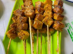 -烤满分·东北烧烤(首经贸店)