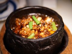 石锅杭椒牛蛙-桂满陇天书(南京德基旗舰店)