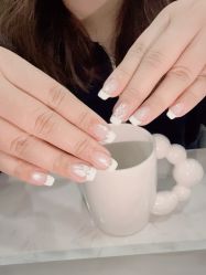 -雅洁美甲美睫