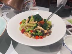 -北平楼·烤鸭·北京菜(牡丹园店)