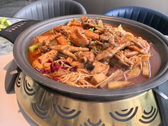 -徐记小怪兽肉蟹煲(中央大街店)