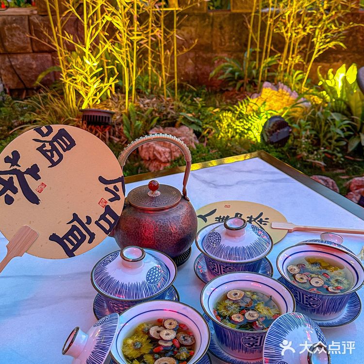 我宣布带朋友来洪崖洞，必须要来吃这家！