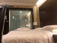 -上海龙之梦万丽酒店