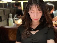 -FEELINGS(亚新广场店)