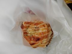 -85度C(生甜甜圈研究工坊·上海松江人民北路店)