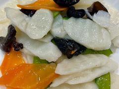 -新颐园本帮江浙菜·红烧猪手煨鲍鱼·红烧肉(顾村公园电台路店)